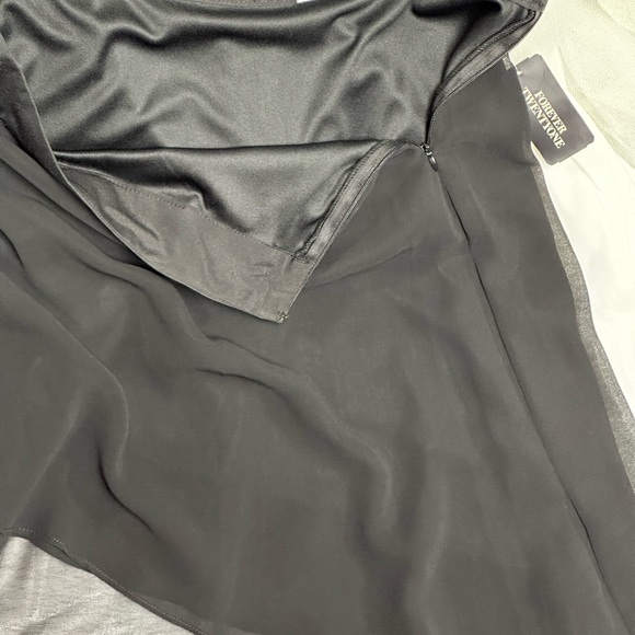 Skirt - Picture 10 of 10